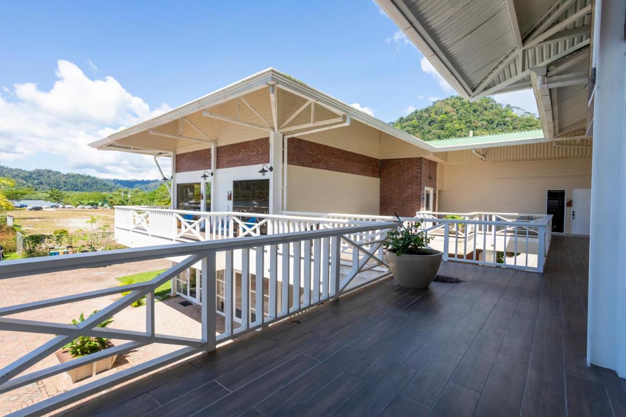 Amaka Ocean Living Lodge Golfito Extérieur photo